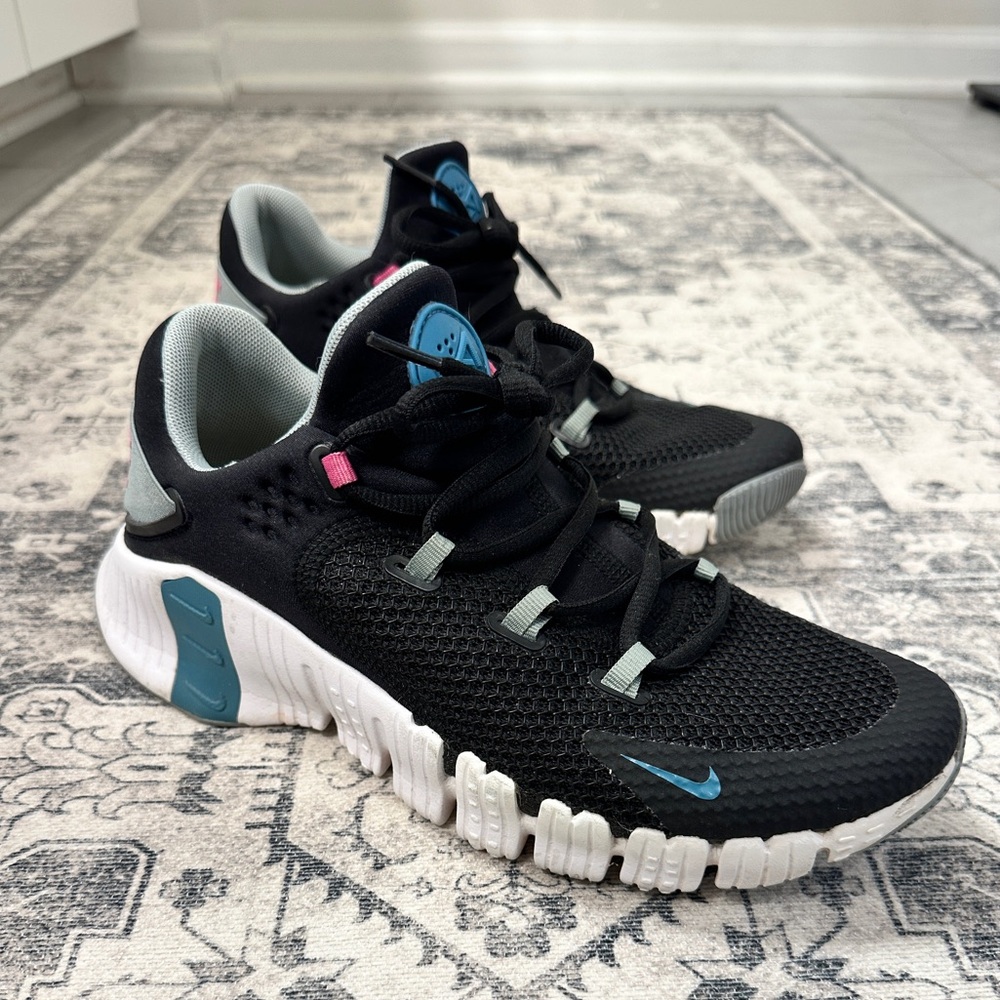 Nike Metcon 5 - Black with Blue and Pink Accents